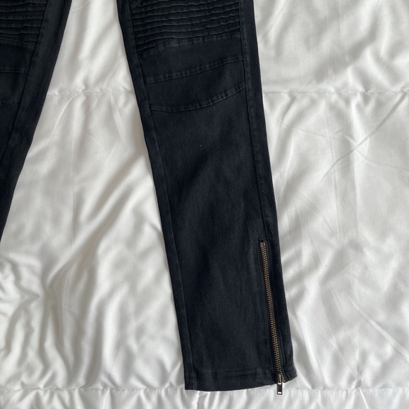 LAINAB Pants - Picture 3 of 4